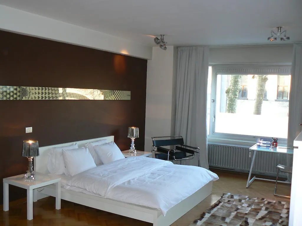 Residentie Continental Apartment Antwerp